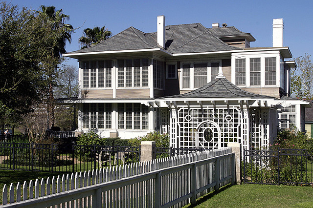 Staiti House, built in 1905 on Westmoreland in Montrose and moved to park in 1986. 